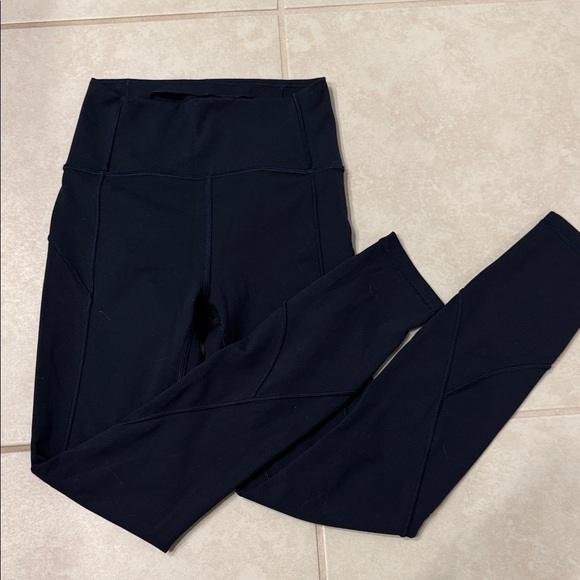 lululemon Navy Blue Leggings - Picture 2 of 3